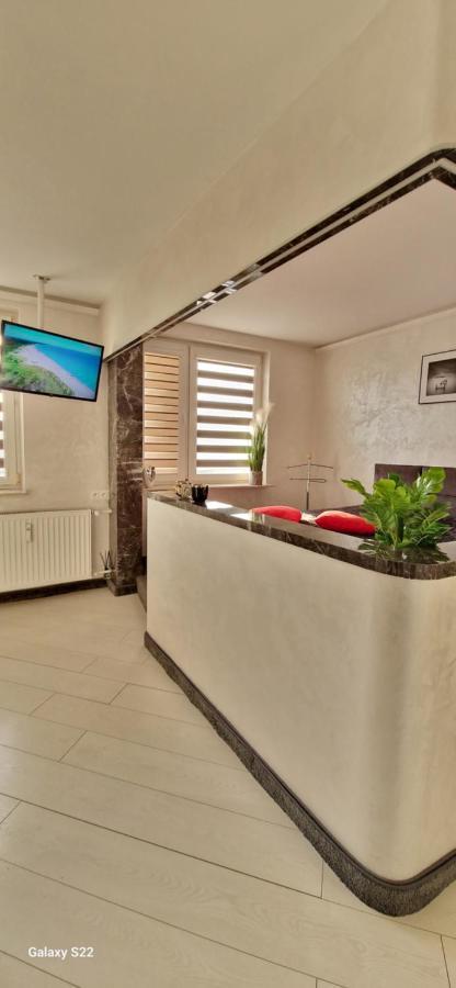 Chill Toronto Appartement Białystok Buitenkant foto